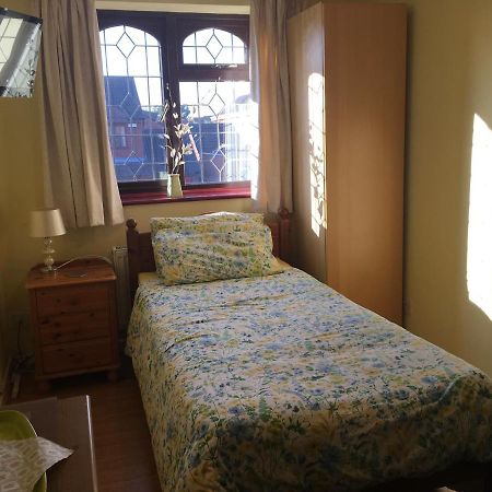 The Cedars House B&B Nuneaton Zewnętrze zdjęcie